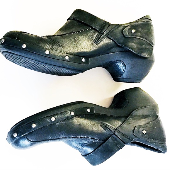 Merrell Shoes - 🍃Merrill | Black Clogs With Stud Detail